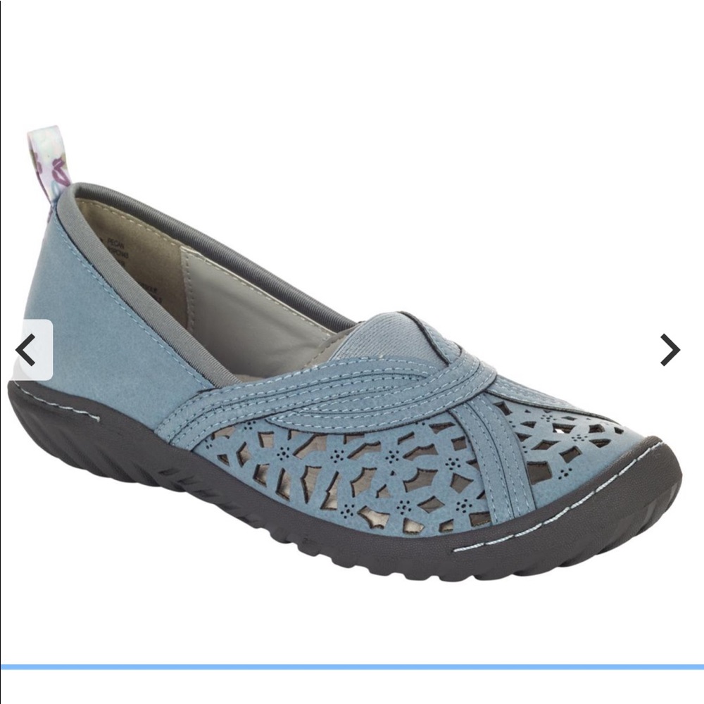 Womens shoes